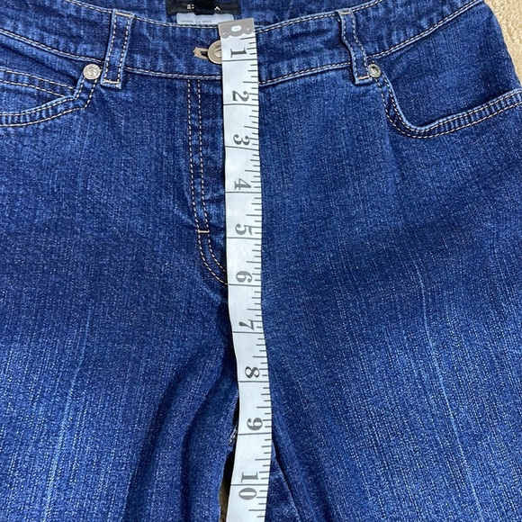 Escada High Rise Signature Studded Structured Flare Medium Wash Jeans EUC 26 /34 - Picture 10 of 12